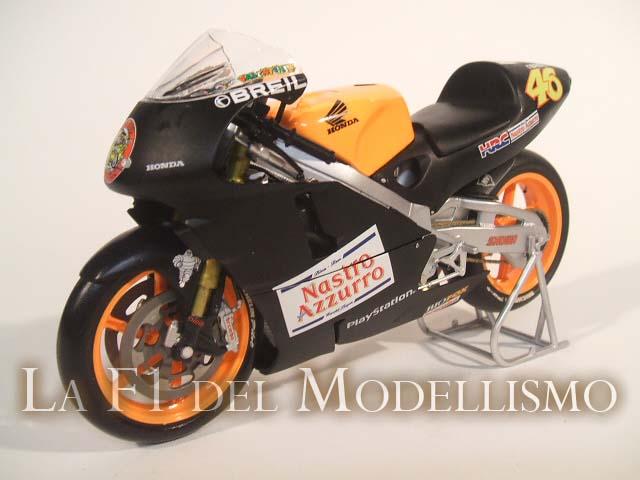 Modellino Moto Minichamps 1/12 Honda NSR 500 Valentino Rossi