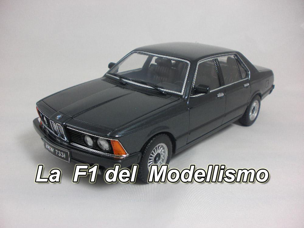 Modellino auto scala 1:43 BMW 750 Li WHITE diecast modellismo